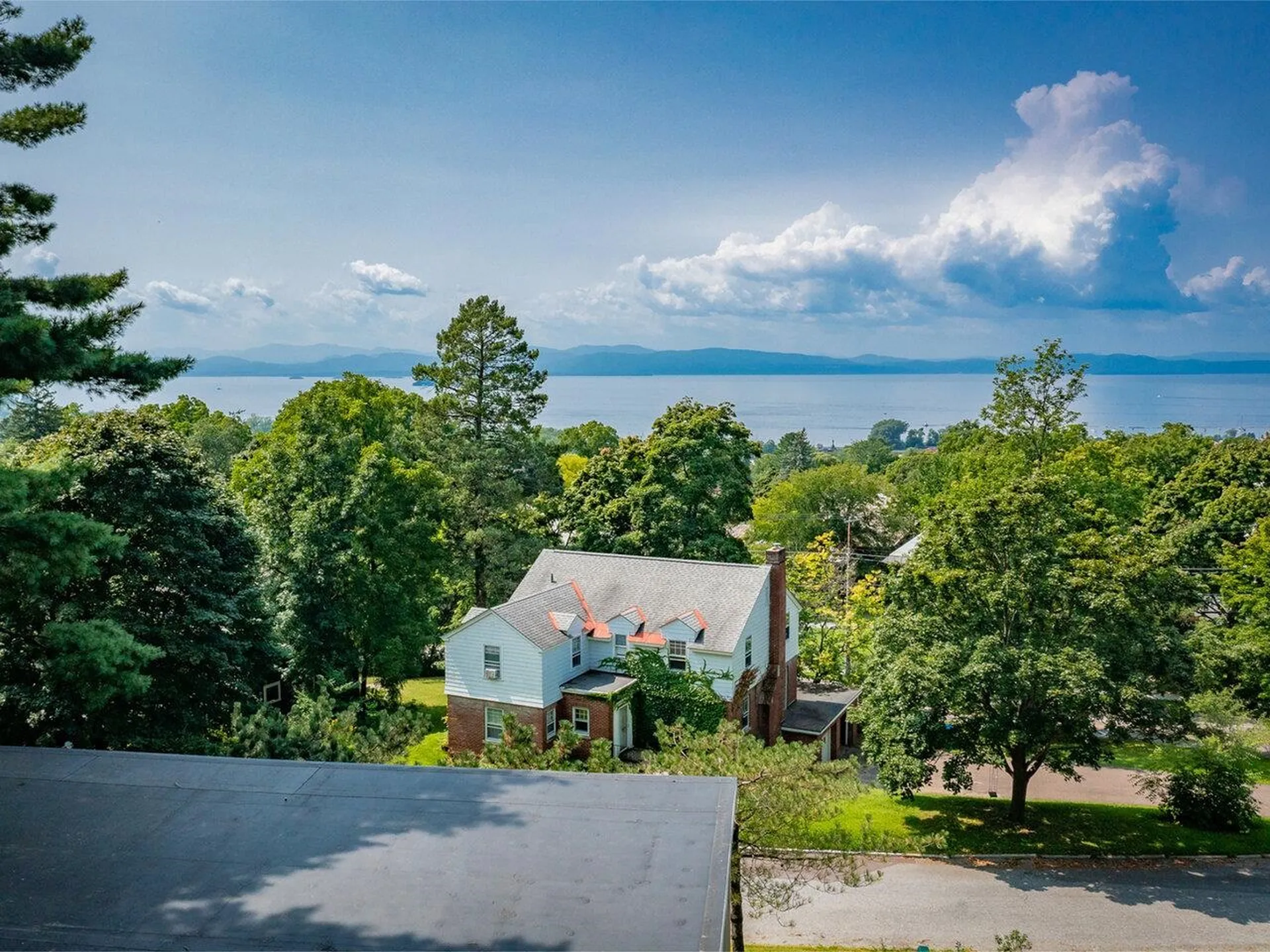 22 Deforest Road Burlington VT 05401