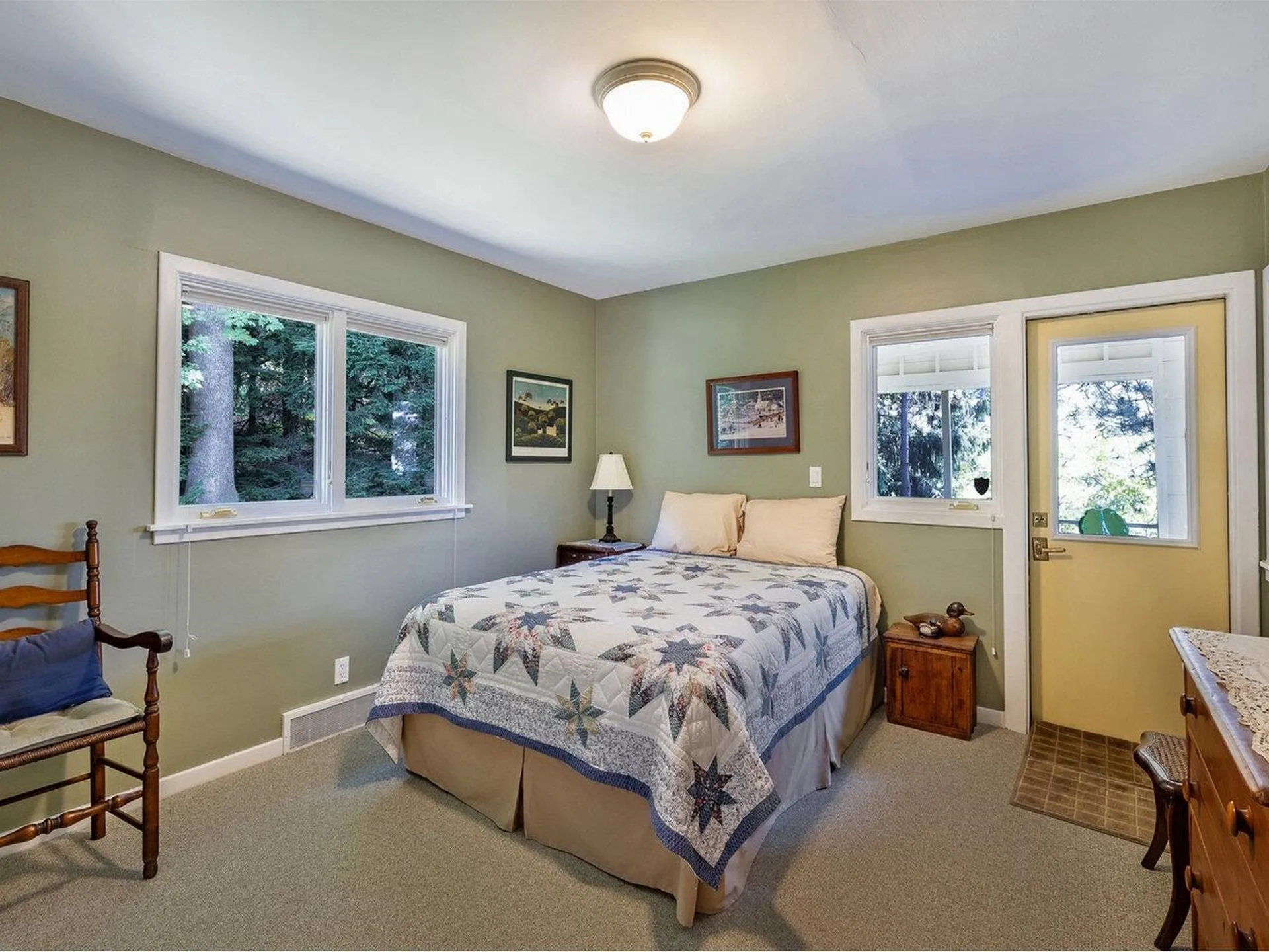 22 Deforest Road Burlington VT 05401