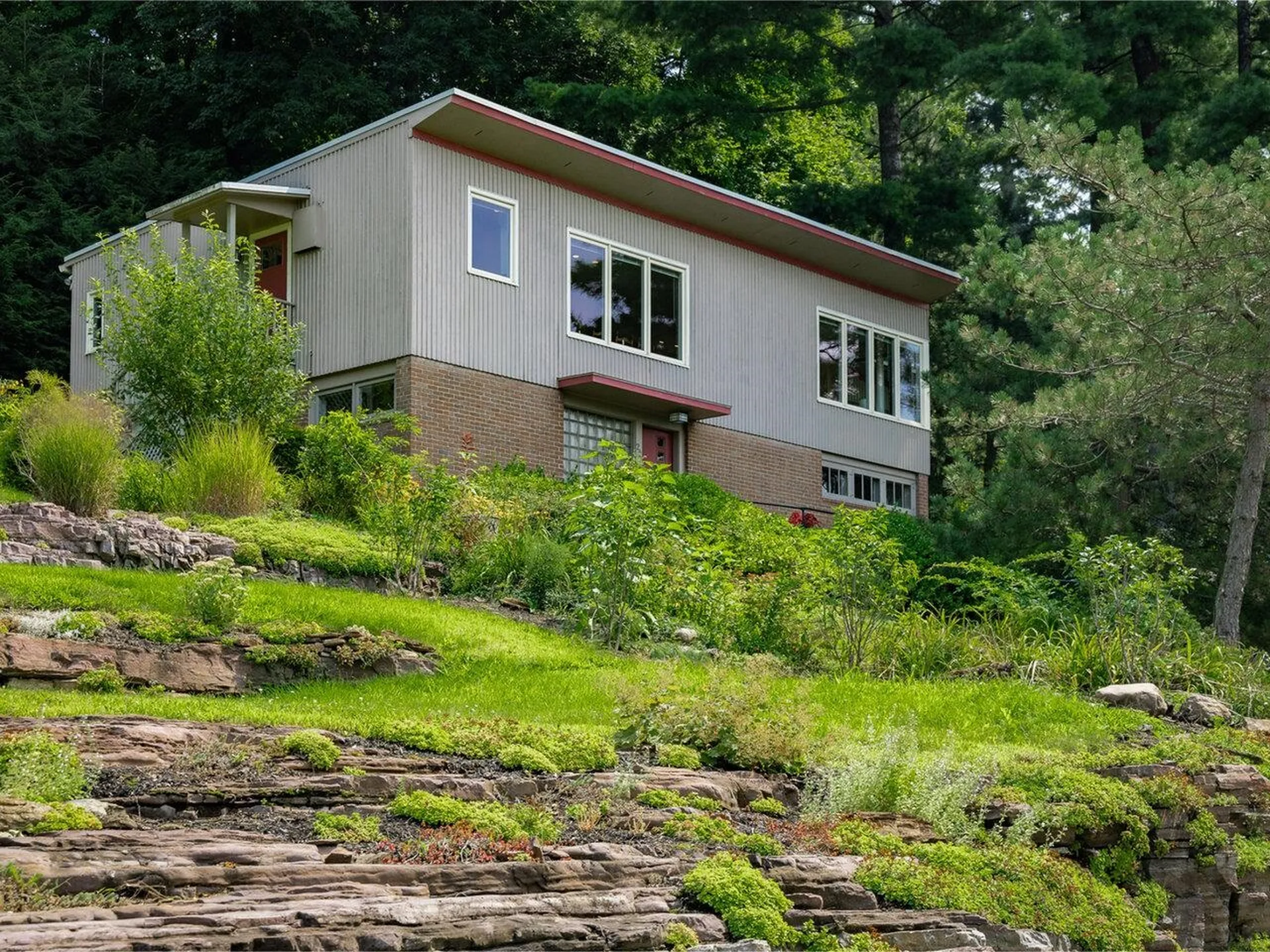 22 Deforest Road Burlington VT 05401