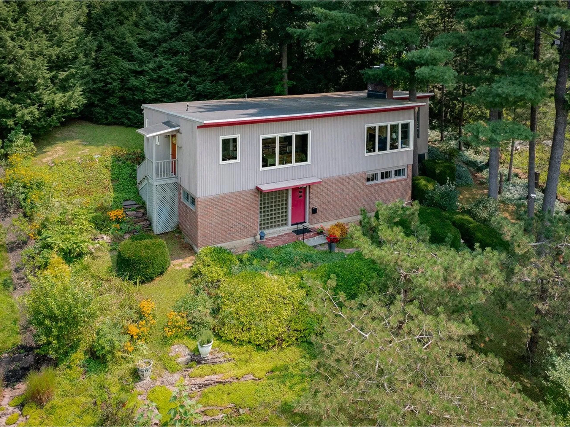 22 Deforest Road Burlington VT 05401