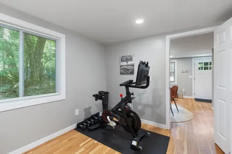 17 Ferndale Road Raymond NH 03077