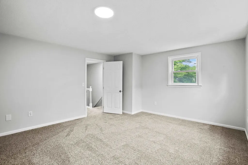 51 Derryfield Court Manchester NH 03104