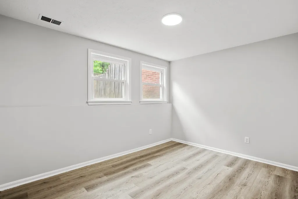 51 Derryfield Court Manchester NH 03104