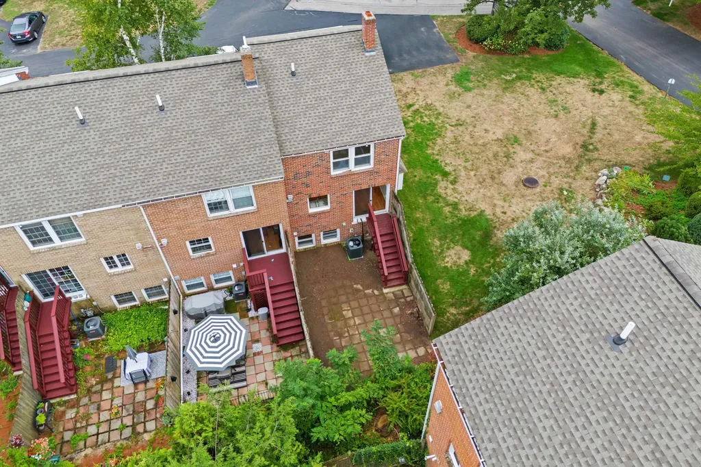 51 Derryfield Court Manchester NH 03104