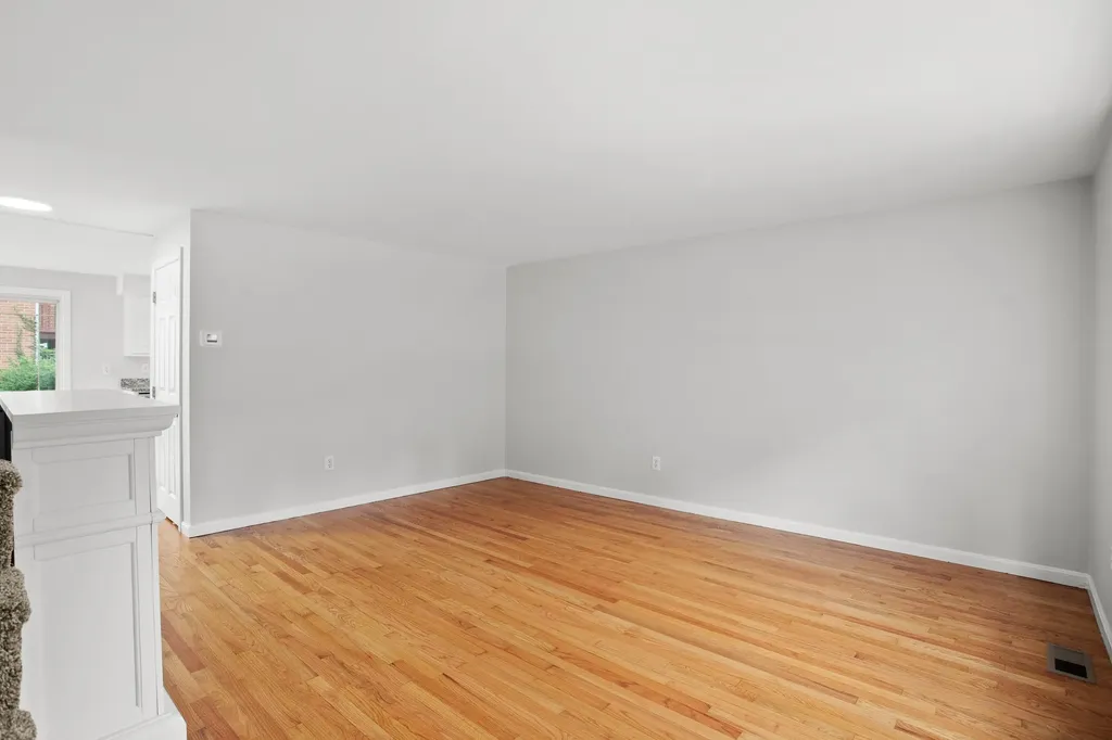 51 Derryfield Court Manchester NH 03104