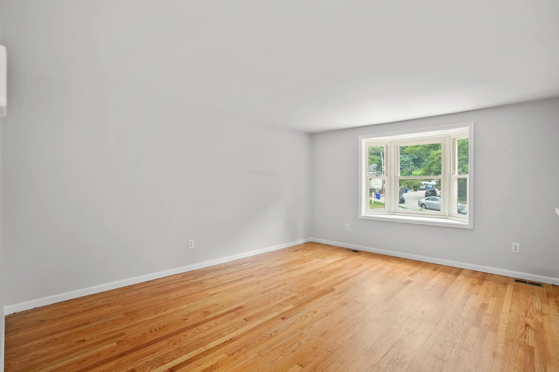 51 Derryfield Court Manchester NH 03104