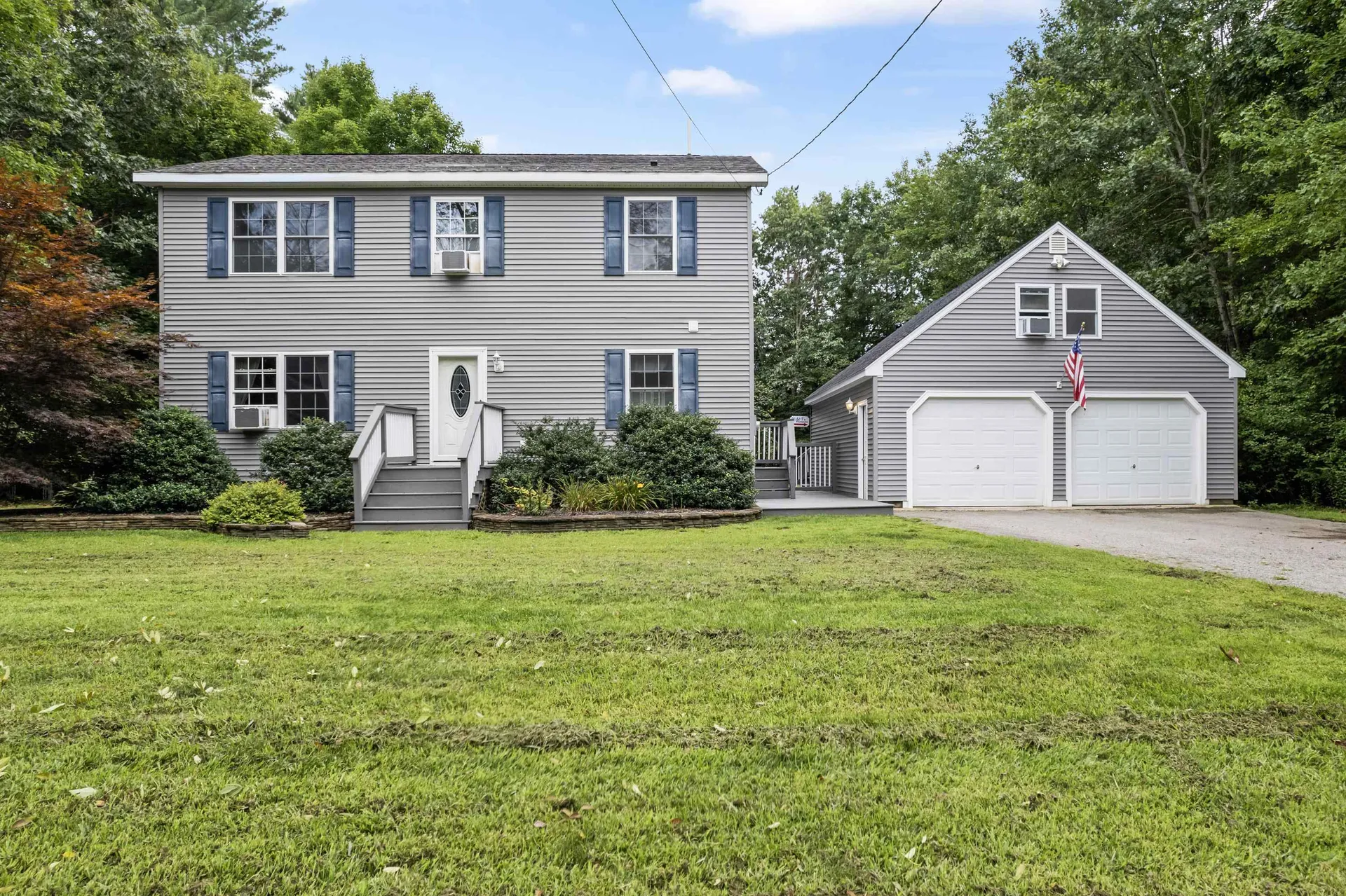 140 Wadleigh Falls Road Lee NH 03861