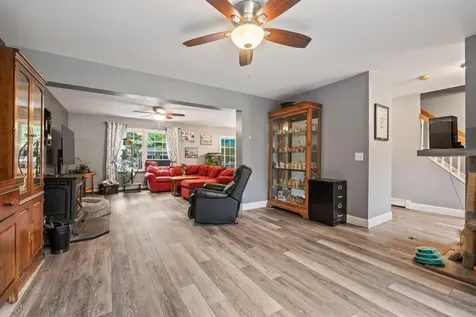 140 Wadleigh Falls Road Lee NH 03861