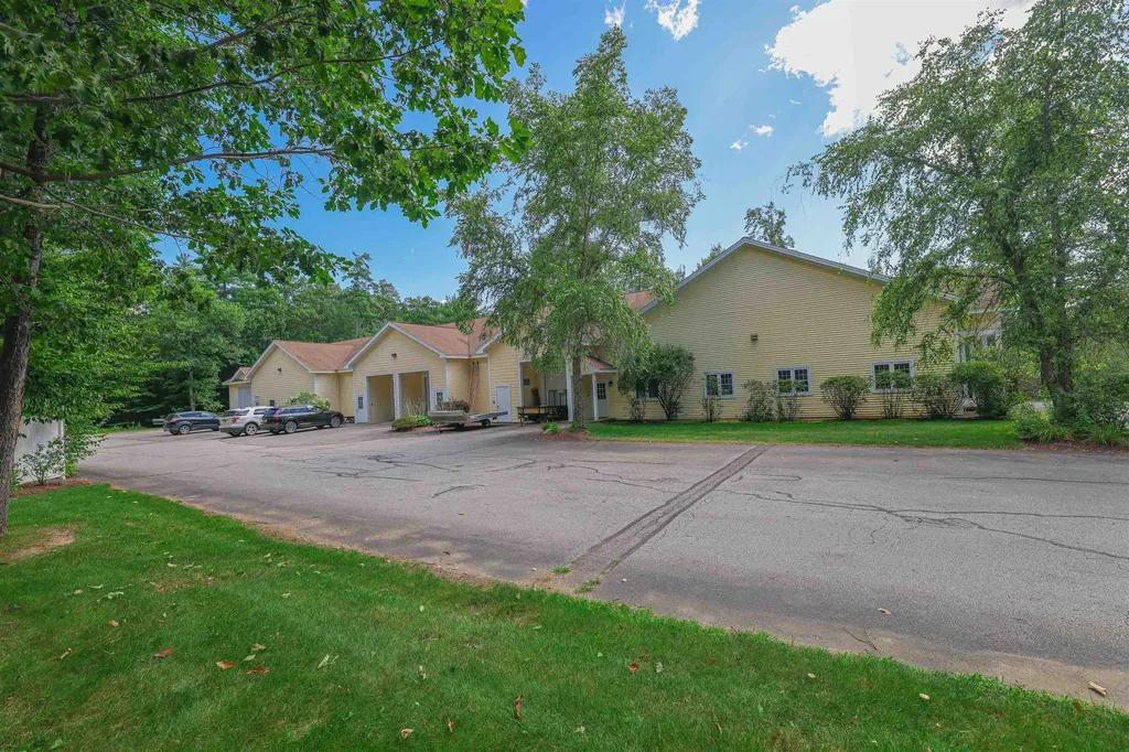1070 Whittier Highway Moultonborough NH 03254