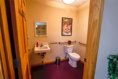 1070 Whittier Highway Moultonborough NH 03254