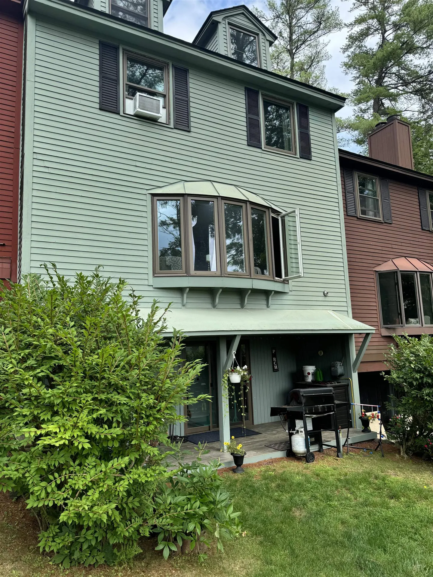 974 Hard Road Hartford VT 05059