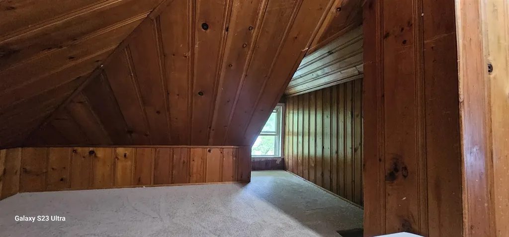 21 Elwood Avenue Manchester NH 03103