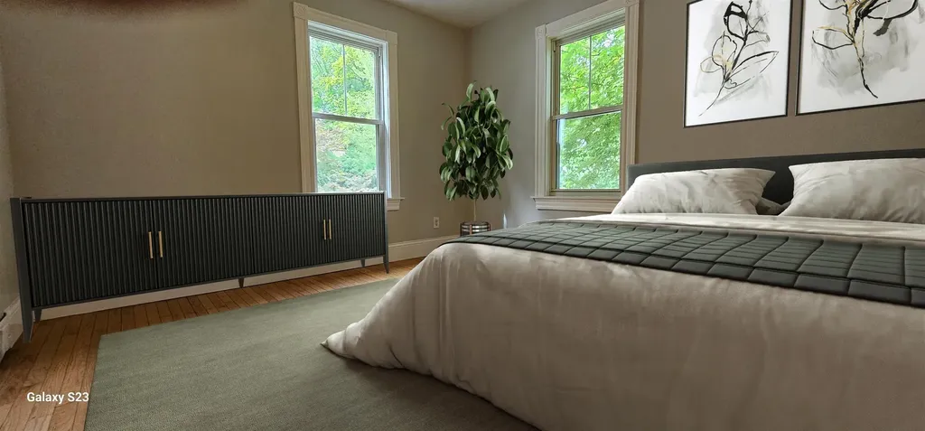 21 Elwood Avenue Manchester NH 03103