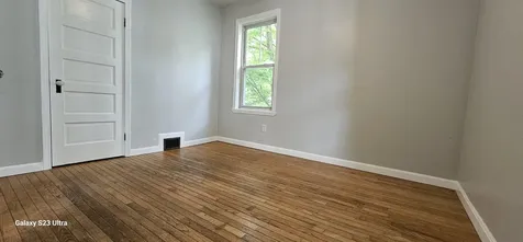 21 Elwood Avenue Manchester NH 03103