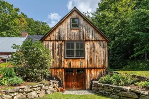 45 Uphill Road Landgrove VT 05148