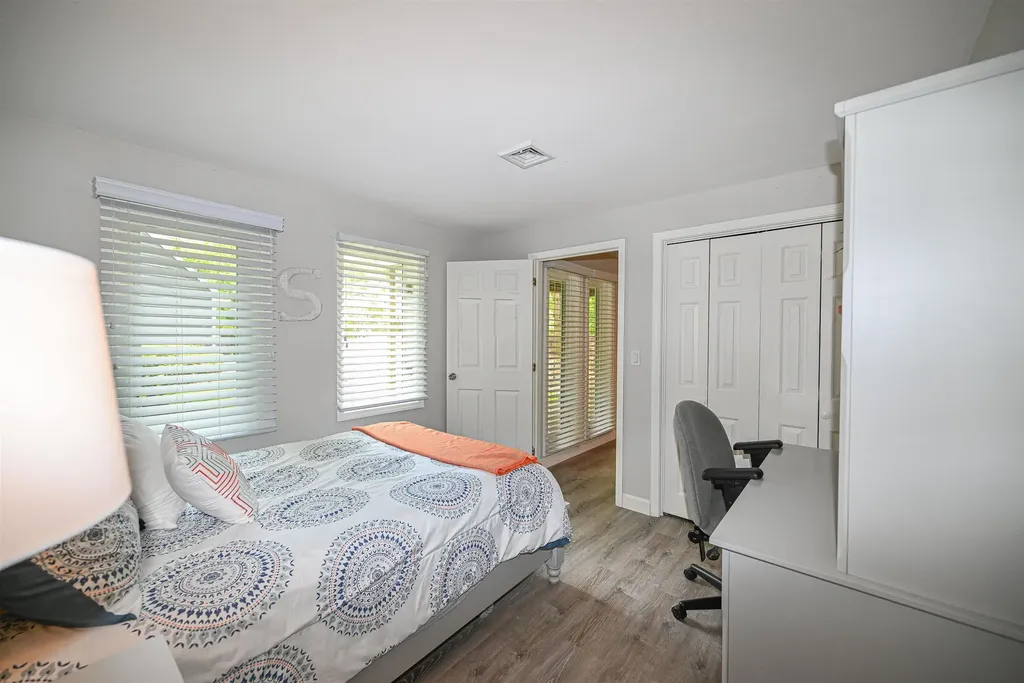 45 Chase Way Manchester NH 03104