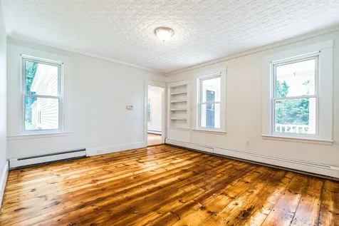 163 Crawley Falls Road Brentwood NH 03833