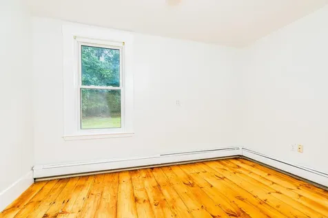 163 Crawley Falls Road Brentwood NH 03833