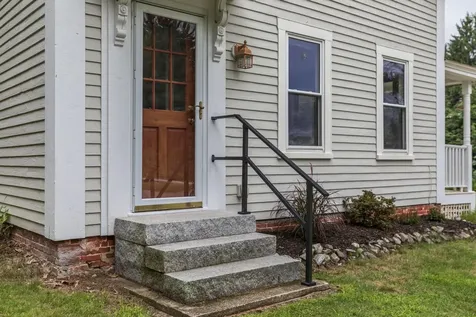 163 Crawley Falls Road Brentwood NH 03833
