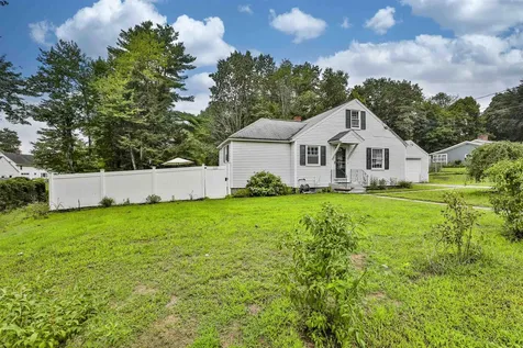 5 Upton Lane Goffstown NH 03045