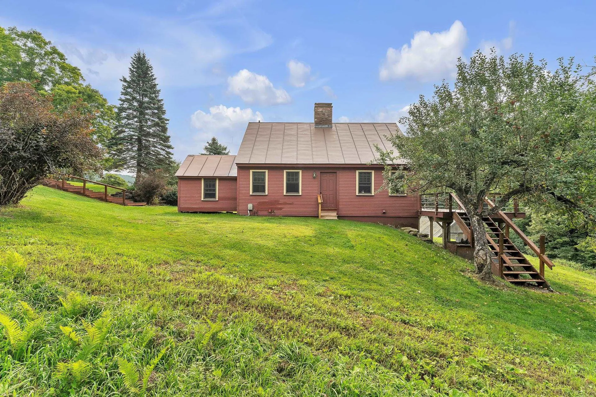859 Moore Road Sharon VT 05068