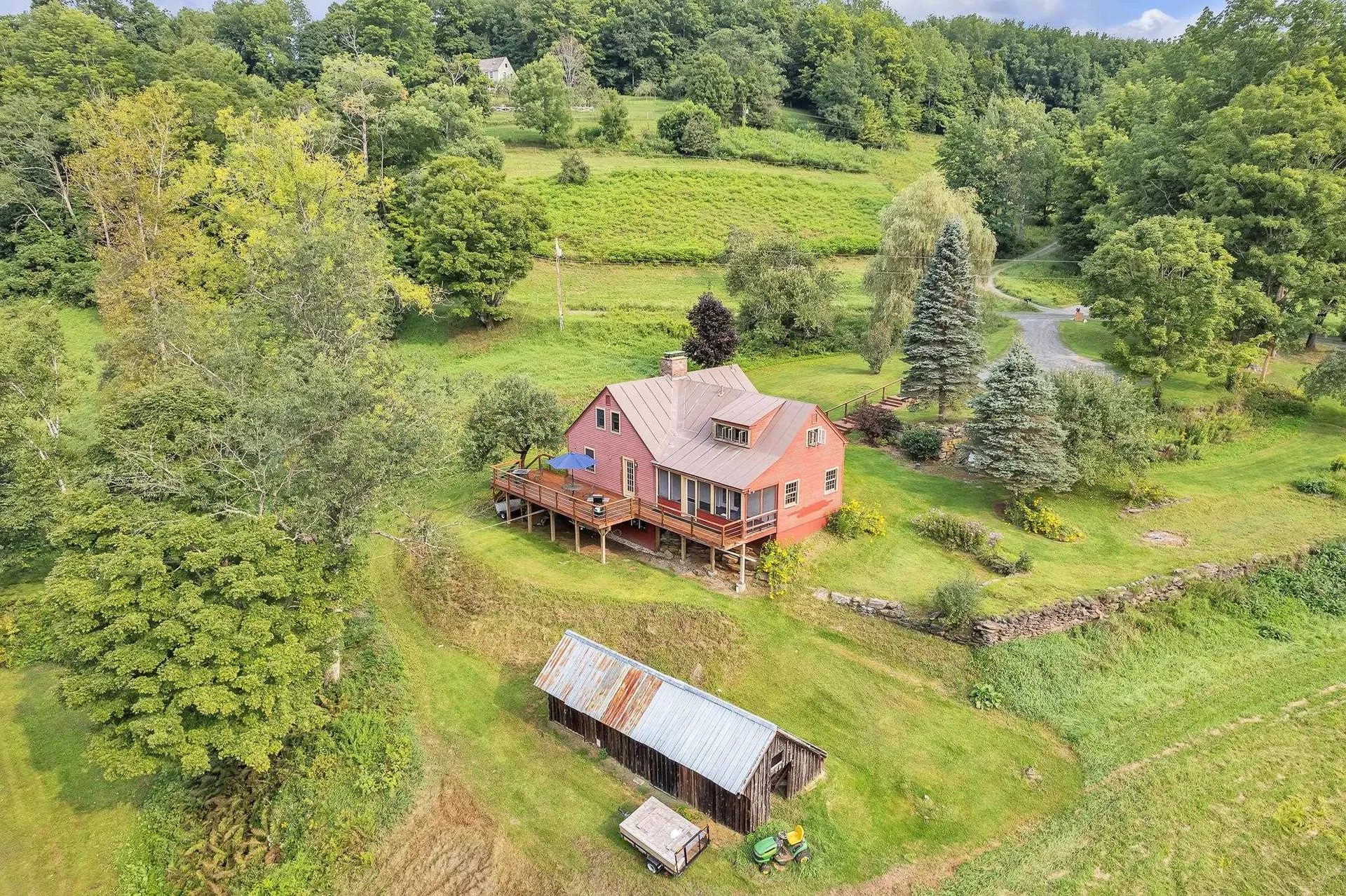 859 Moore Road Sharon VT 05068