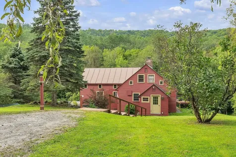 859 Moore Road Sharon VT 05068