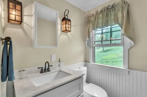 859 Moore Road Sharon VT 05068