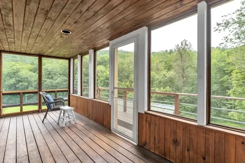859 Moore Road Sharon VT 05068