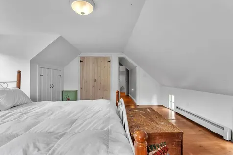 859 Moore Road Sharon VT 05068