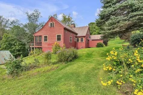 859 Moore Road Sharon VT 05068