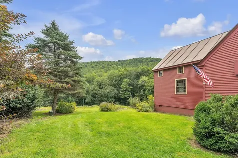 859 Moore Road Sharon VT 05068