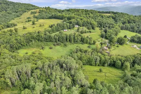 859 Moore Road Sharon VT 05068