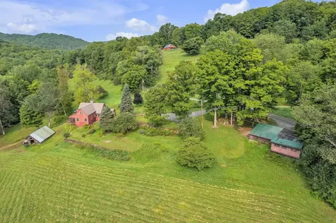 859 Moore Road Sharon VT 05068