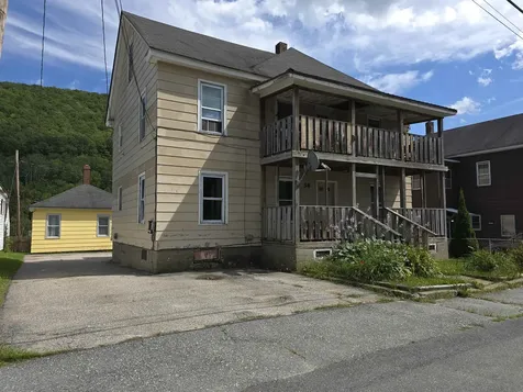 58 Cascade Flats Gorham NH 03581