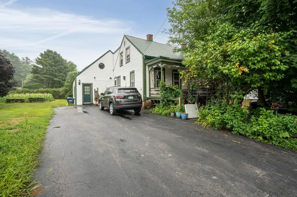 173 Main Street Belmont NH 03220