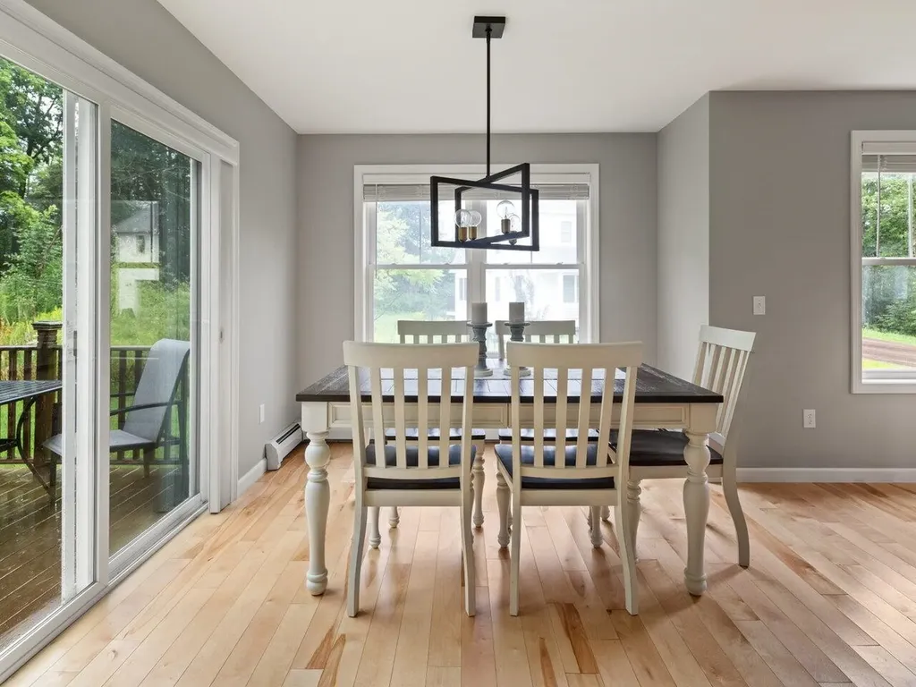 41 Seward Road Colchester VT 05446