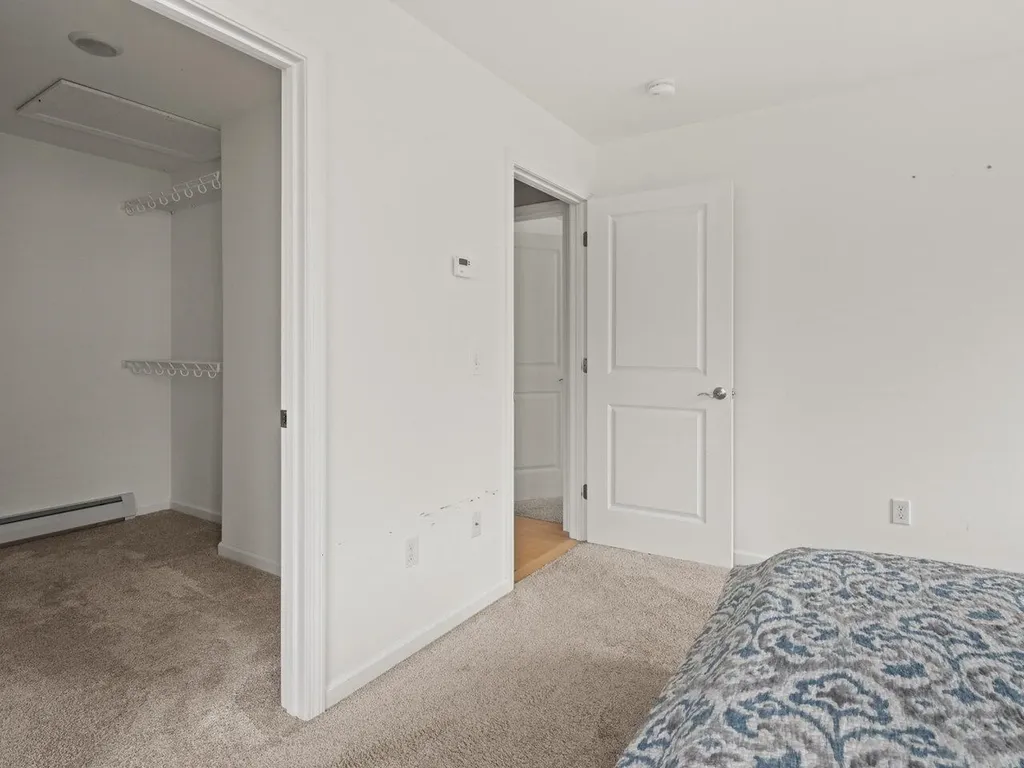 41 Seward Road Colchester VT 05446