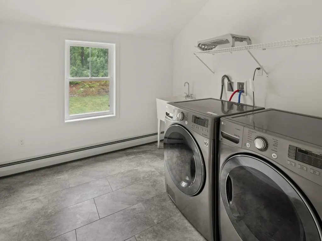 41 Seward Road Colchester VT 05446