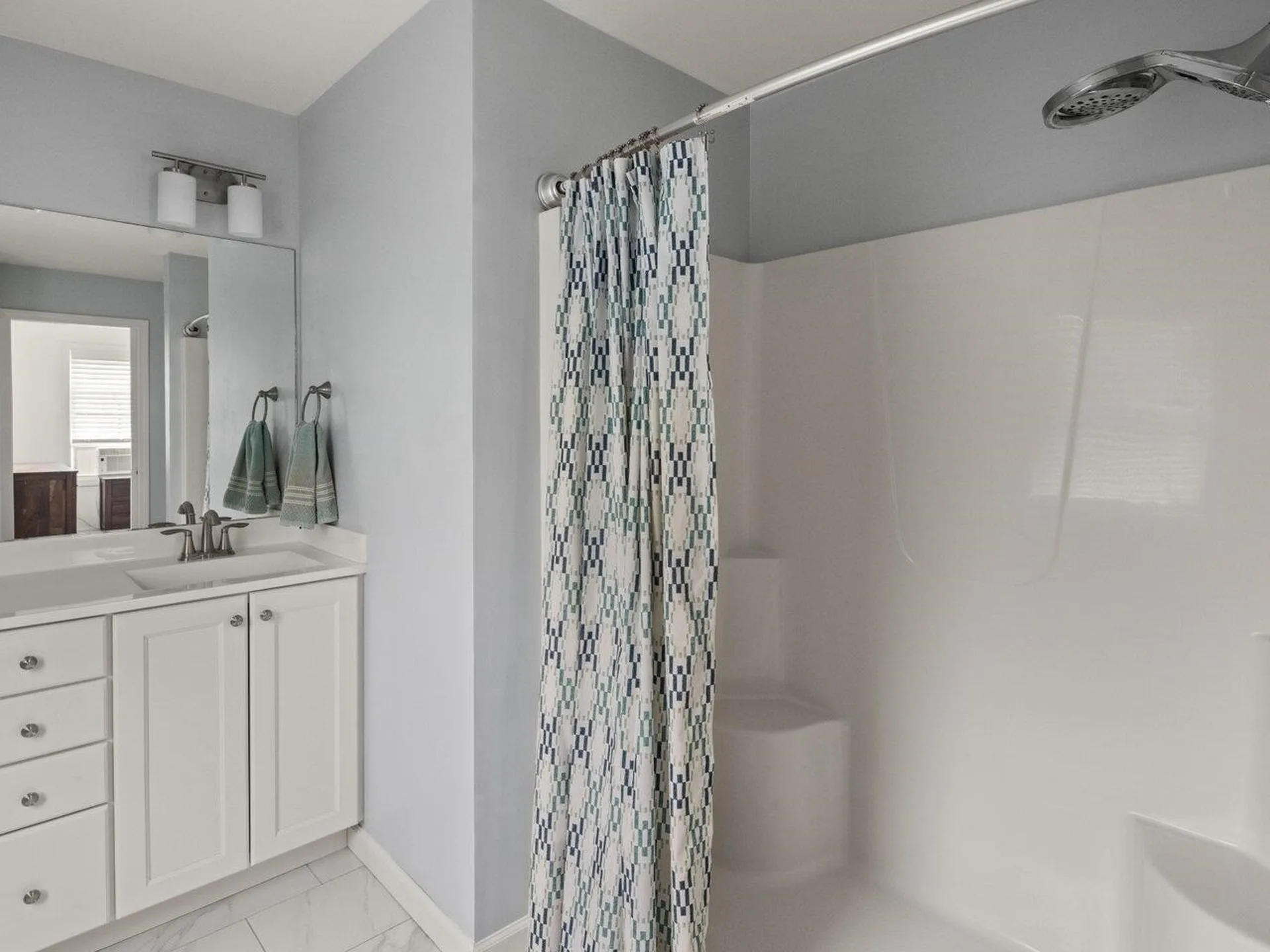 41 Seward Road Colchester VT 05446