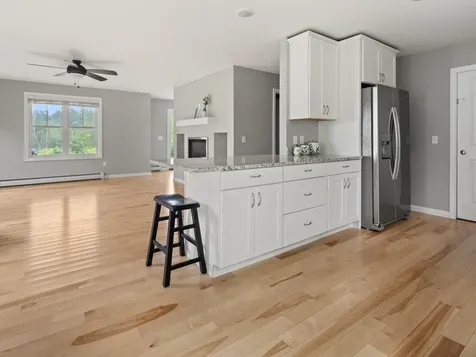41 Seward Road Colchester VT 05446