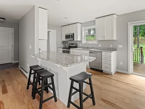41 Seward Road Colchester VT 05446
