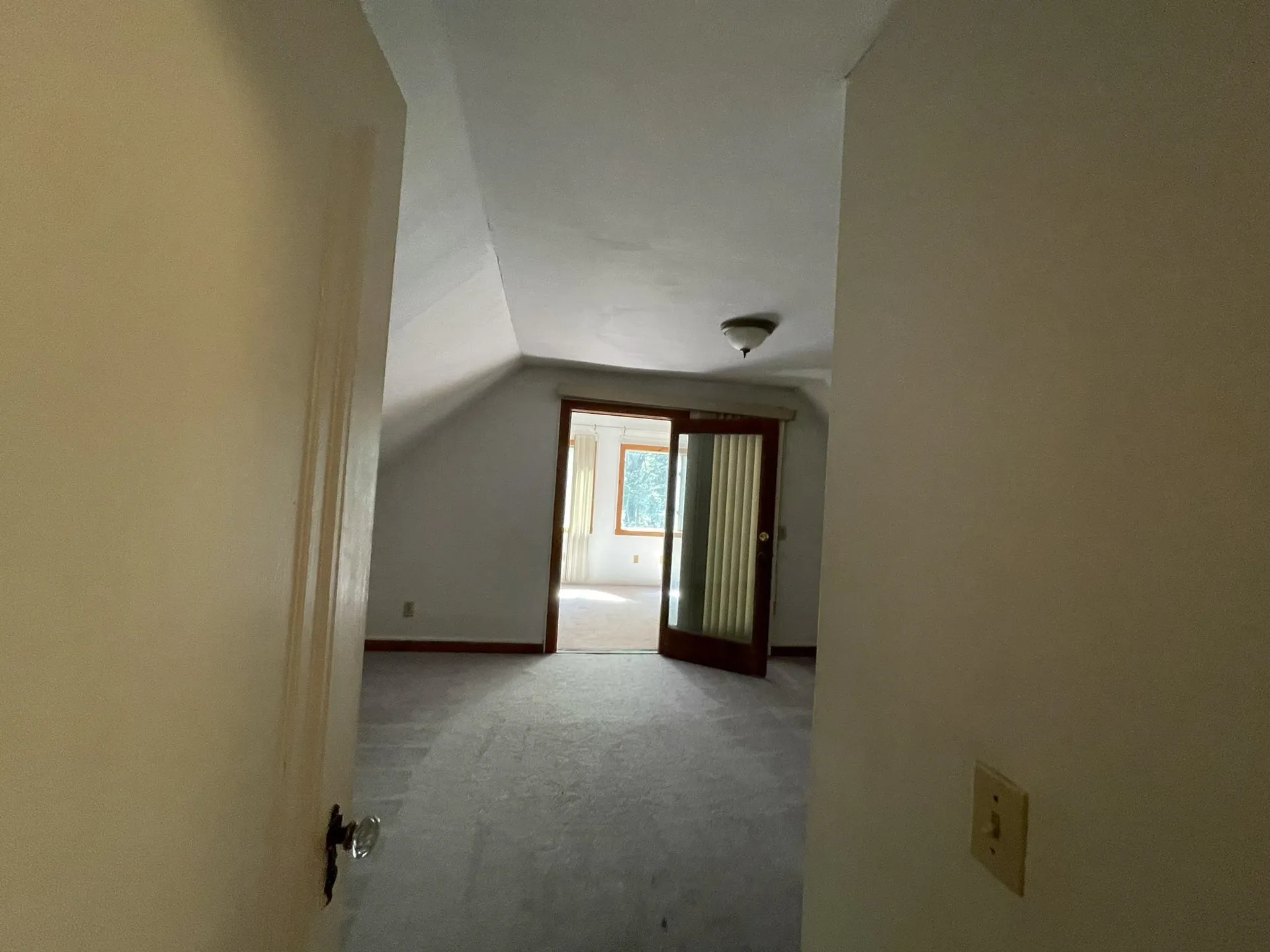 39 River Road Claremont NH 03743