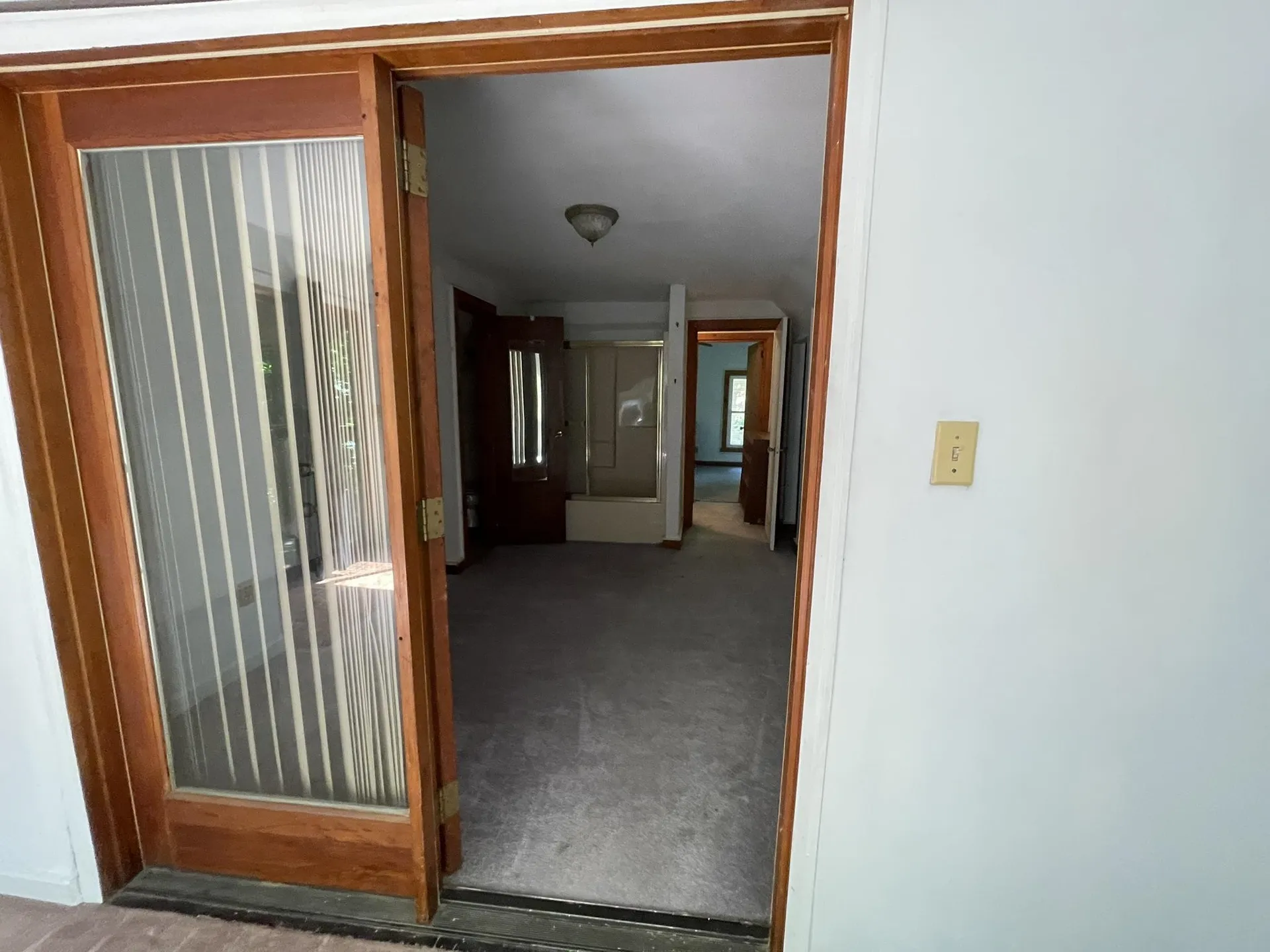 39 River Road Claremont NH 03743