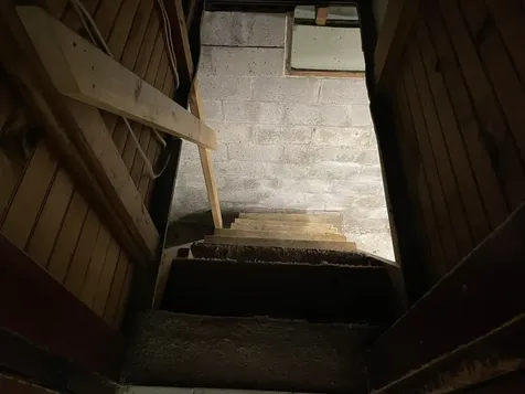 39 River Road Claremont NH 03743