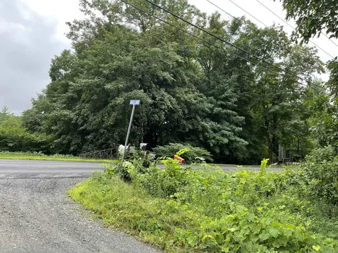 39 River Road Claremont NH 03743