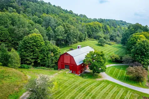 40 Dodge Road Chelsea VT 05038