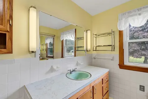 80 Packers Falls Road Newmarket NH 03857
