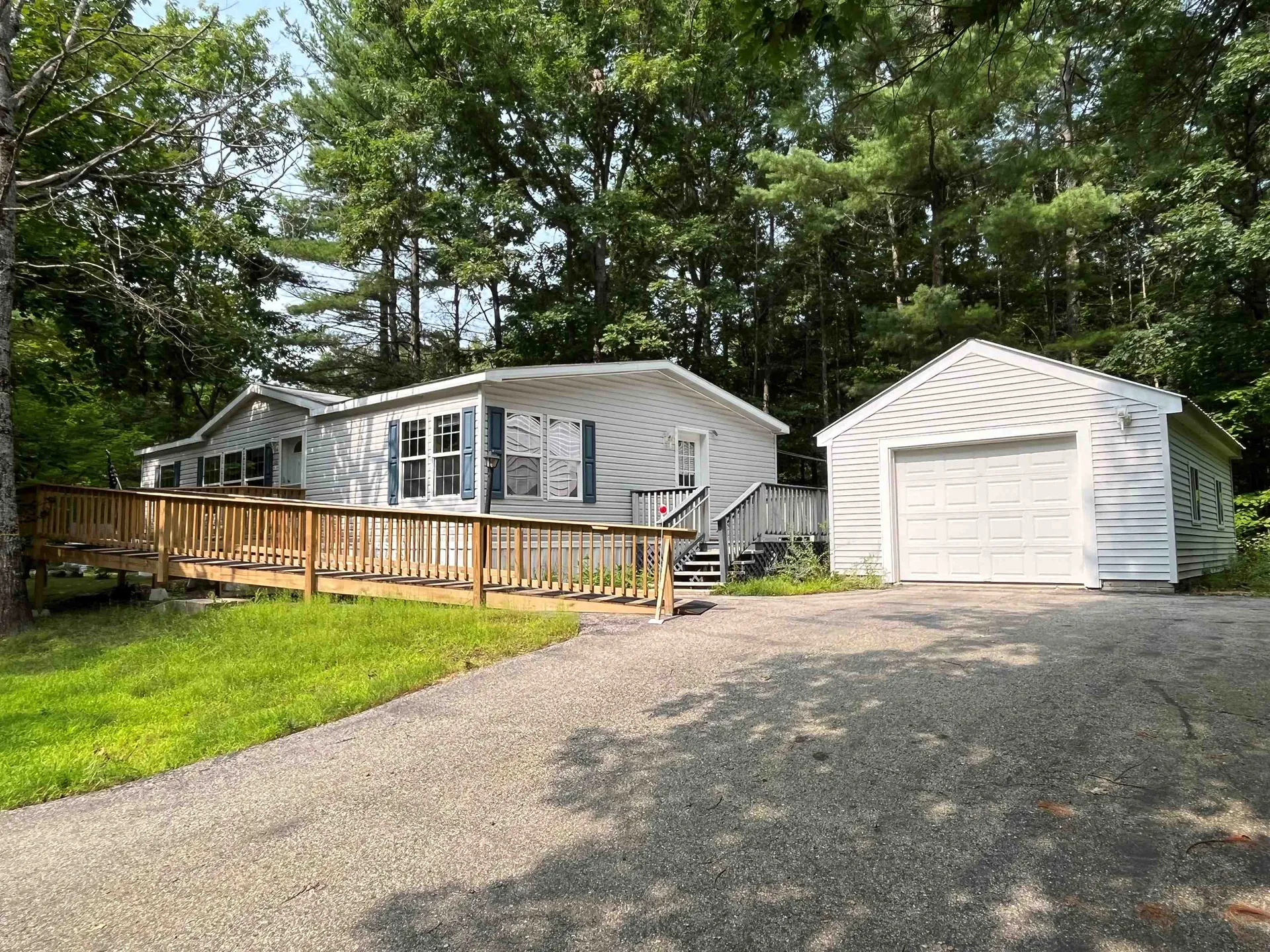 125 Goldfinch Lane Conway NH 03813