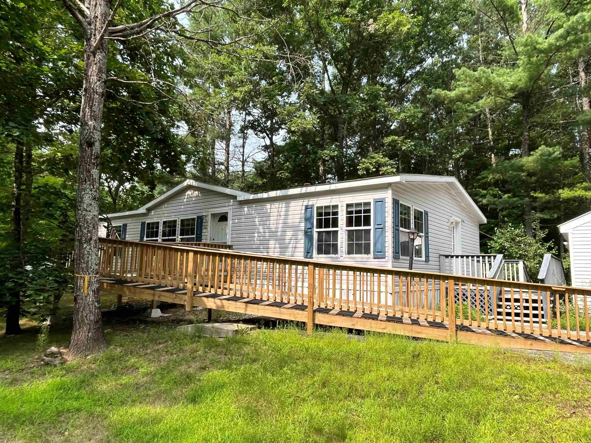 125 Goldfinch Lane Conway NH 03813
